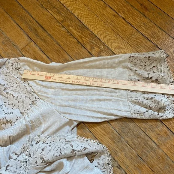 Zac & Rachel Cream Lace Blouse - Picture 6 of 8